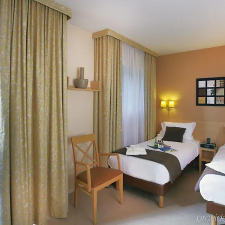Citadines Prado Chanot 3*