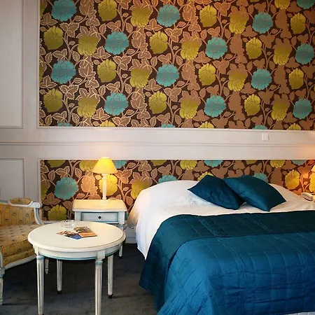 Hotel Ibis Styles Vieux Port 3*