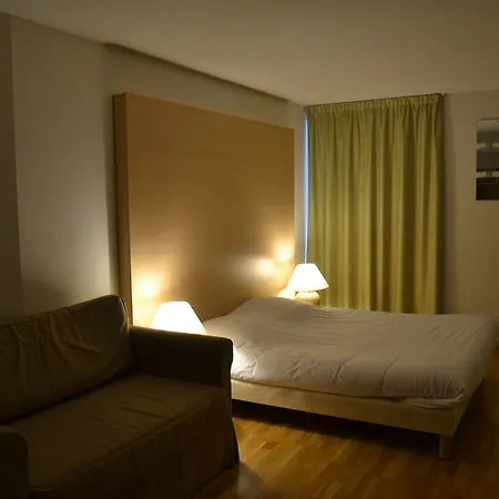 Residhotel Vieux Port 3* Marsella