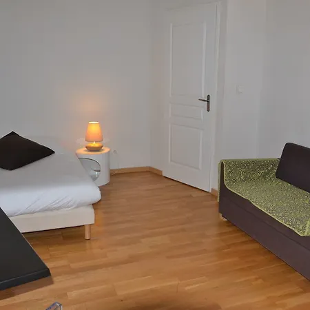 Apartahotel Residhotel Vieux Port 3*