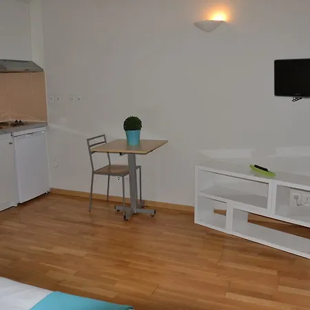 Residhotel Vieux Port 3* Marsella