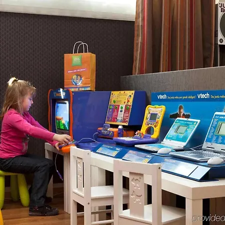 Hotel Ibis Styles Centre Prado Place Castellane 3*