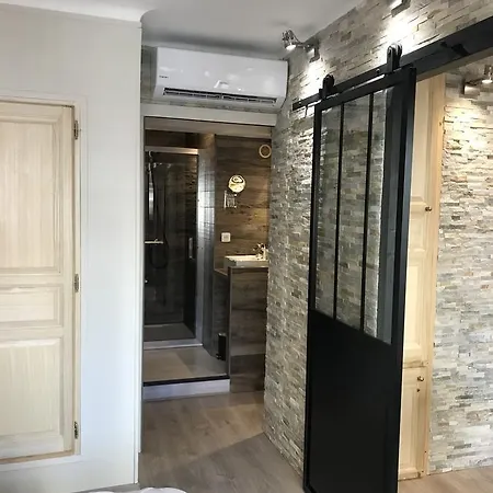 Chambres&appartements 3* Marselha