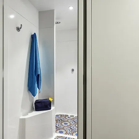 Hotelf1 Est Hotel