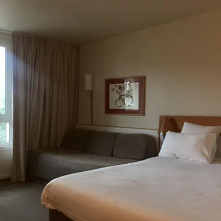 Novotel Est Porte D'aubagne 4* Μασσαλία