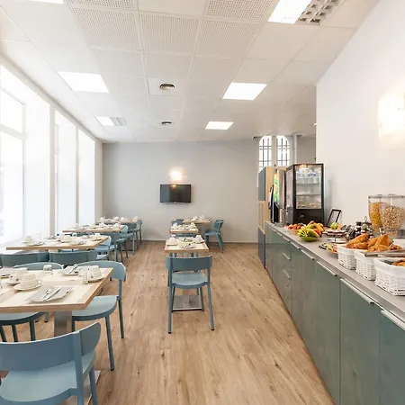 Residhotel Vieux Port 3* Marsella