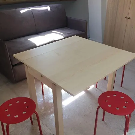 5/5 Apartment *