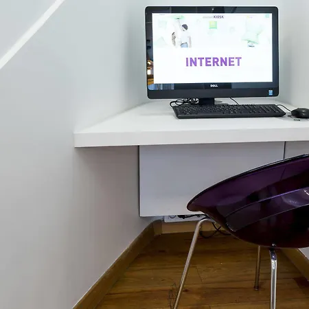 Ibis Styles Centre Prado Place Castellane