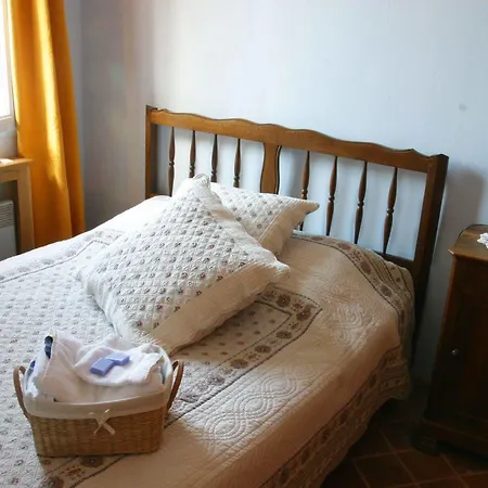 Un Mas En 3* Marseille
