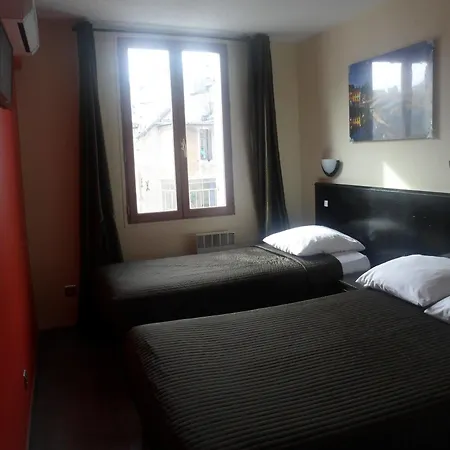 Victory Hotel
