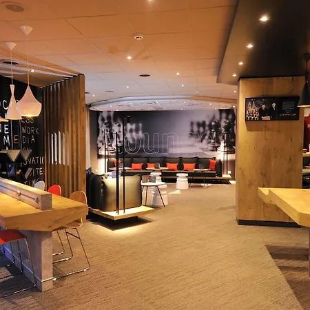 Hotell La Valentine Porte D'aubagne 3*