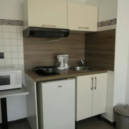 Aparthotel Le Royal 3*