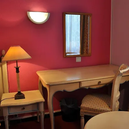 Moderne Hotel 2*