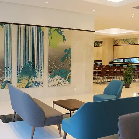 Toyoko Saint Charles Otel