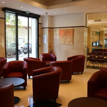 Otel Toyoko Saint Charles Marsilya