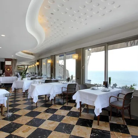 Le Rhul Hotel 3*
