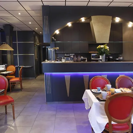 Adonis Vieux Port - Du Palais Hotel Marseilles