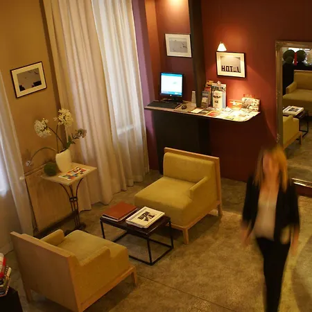 Hotel Edmond Rostand