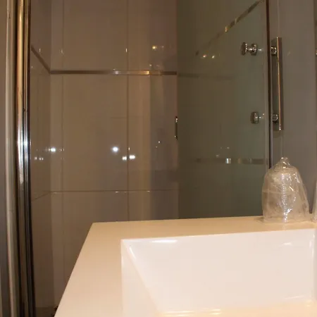 Hotel L'Eau Des Collines 2* Marseille