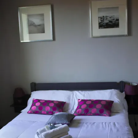 Hotel L'Eau Des Collines 2*