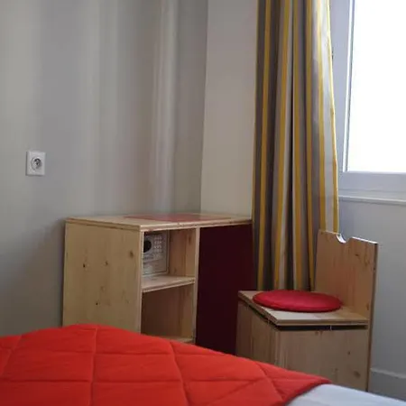 Hermes Hotel 2*
