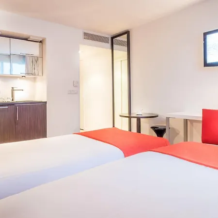 Aparthotel Adagio Timone 3*