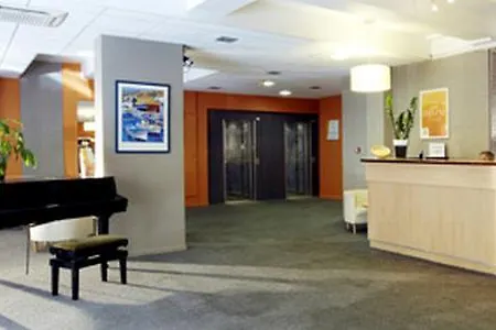 Ibis Centre Prefecture Hotel