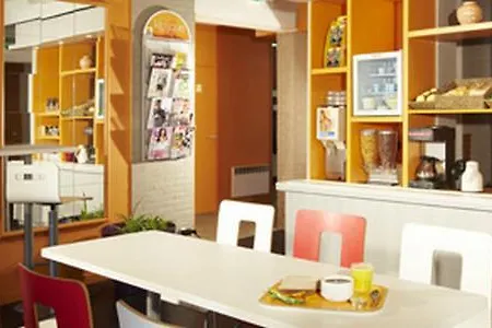 Hotel Ibis Centre Prefecture 3*