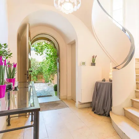 Monticelli Bed & Breakfast 3*