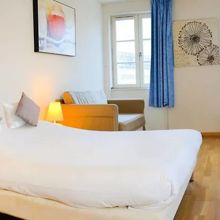 Apartahotel Residhotel Vieux Port 3*