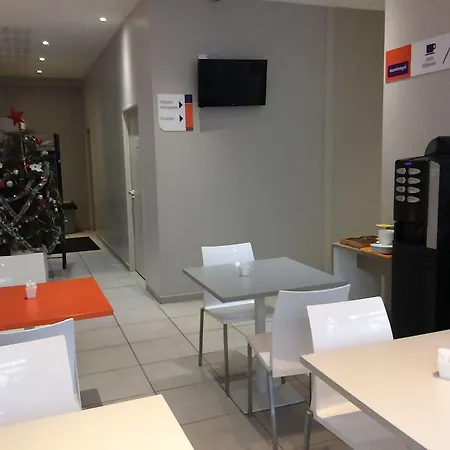 Montempô Apparthôtel Centre Euromed