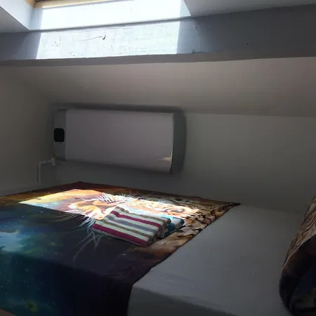 5/5 Apartment