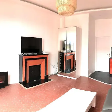 5/5 * Marseille