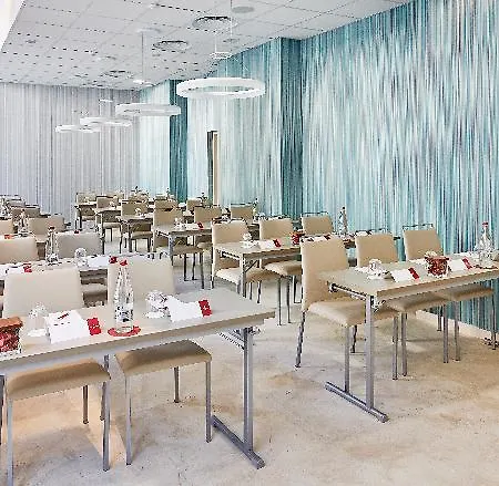Nh Collection Hotel 4*