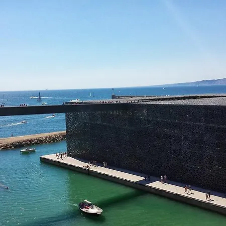Carre Vieux Port Marseille