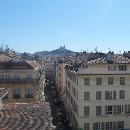 La Canebiere Apartahotel
