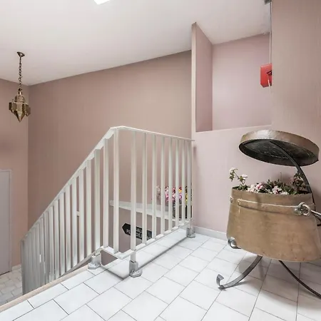 Du Rocher Otel 2*