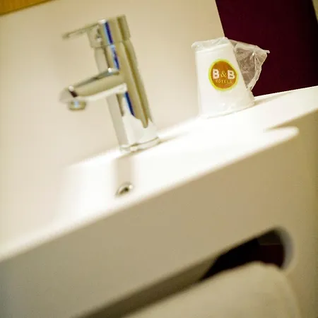 Centre La Timone Hotel