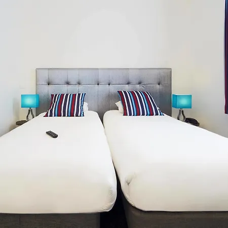 Kyriad Blancarde - Timone Hotel Marselha