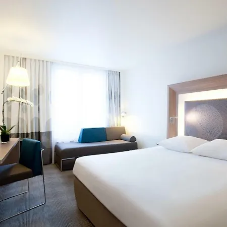 Hotel Novotel Centre Prado Vélodrome 4*