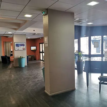 Hotel Ibis Centre Prefecture 3*