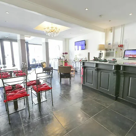 Hotel Le Mistral Marsella