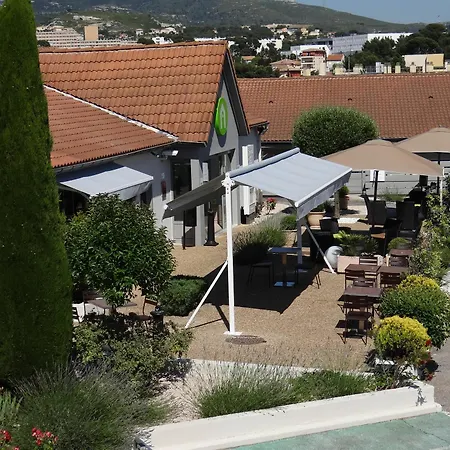 Hotel Campanile Saint Antoine