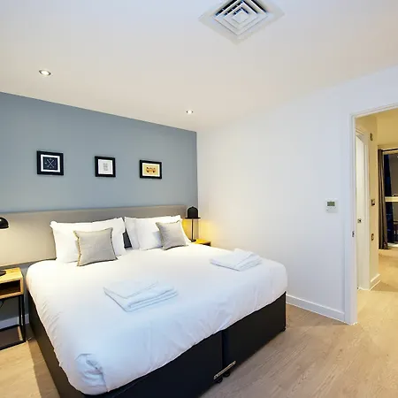 Staycity Centre Vieux Port 3*