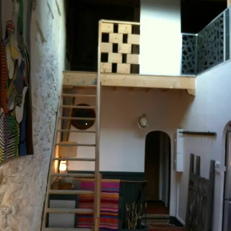 Adoramaar- Le Loft Apartment