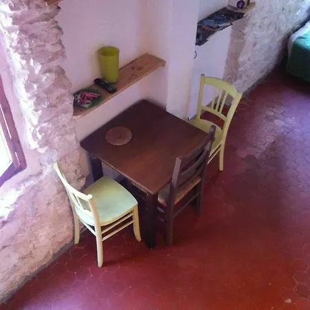 Adoramaar - Les Apartment