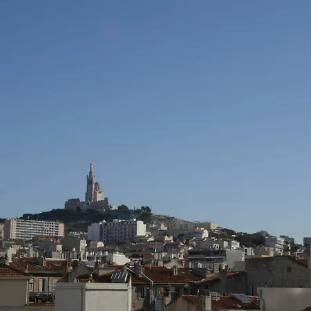 Aparthotel Le Royal 3*