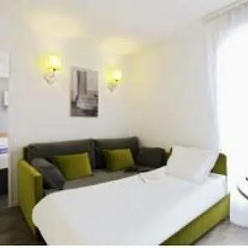 Aparthotel Adagio Access Prado Perier 3*