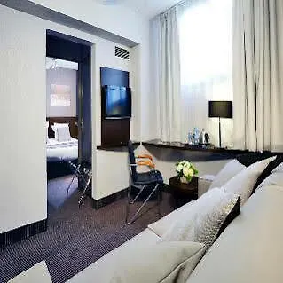 Kyriad Centre Paradis-prefecture Hotell 3*