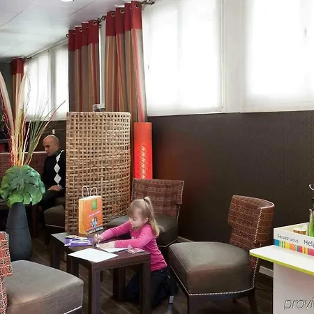 Ibis Styles Centre Prado Place Castellane Марсель